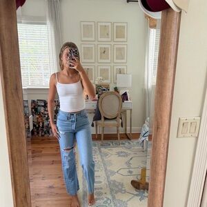 Levi’s Light Blue High-Rise Distressed Women’s Jeans